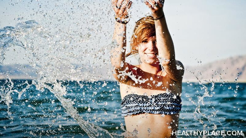 我f you're taking meds for a mental illness, the heat can negatively affect your illness and your body. Find out more - don't be caught unaware. Read this.