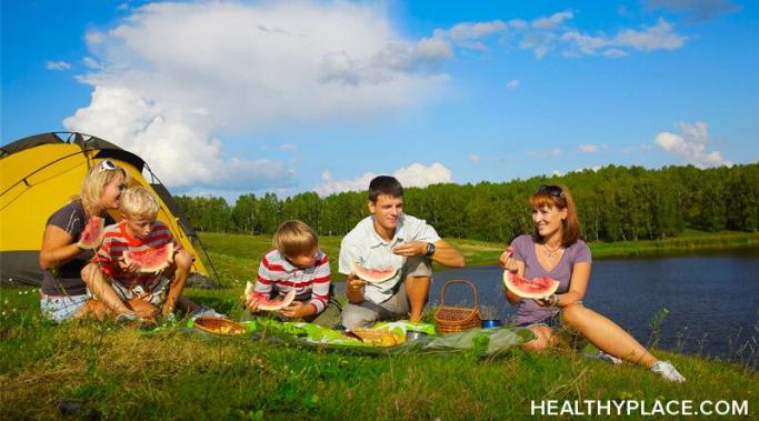 夏天抑郁症会拥有你想要的生活。发现简单的策略,以帮助减轻HealthyPlace夏天抑郁。